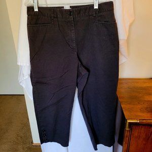 Laura Scott Capri Black size 14,  305